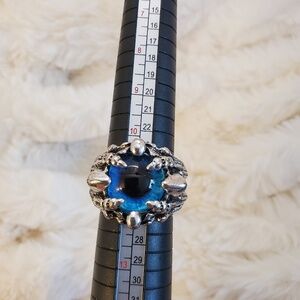 NWOT Epic Blue and Silver Dragon Eye Ring